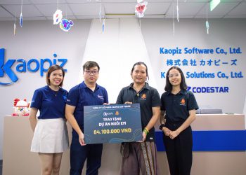 Kaopiz trao tặng hơn 80 triệu đồng cho Dự án Nuôi Em