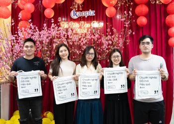 Lộ diện những chủ nhân đầu tiên của túi Kaopiz 2024 