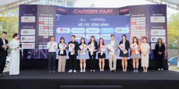Kaopiz “mở màn” chuỗi Ngày hội việc làm cùng FPT Career Fair 2024
