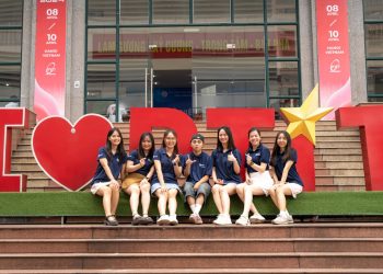 Kaopiz đổ bộ ngày hội việc làm Học viện Công nghệ Bưu chính Viễn thông 