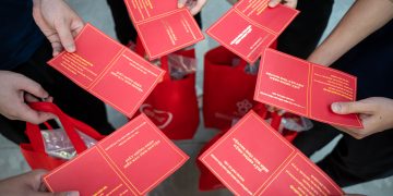 Sôi nổi ngày hội hiến máu Giọt hồng Kaopiz 2024  