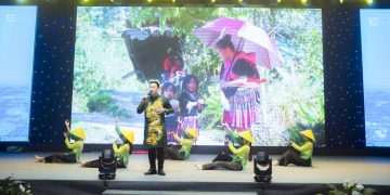 Tiền thưởng chưa kịp nóng tay, Đội văn nghệ SBU1 trích ngay ủng hộ xây trường  