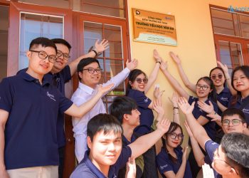 Thứ trưởng Bộ Lao động Thương binh & Xã hội đánh giá cao hoạt động thiện nguyện của Kaopiz – Xóa điểm học tạm cuối cùng tại Nà Thưa