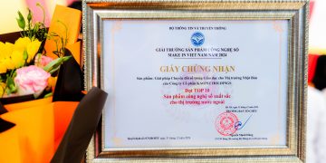 Năm thứ hai liên tiếp Kaopiz vinh danh tại “Top 10 Doanh nghiệp có sản phẩm công nghệ số xuất sắc nhất cho thị trường nước ngoài – Make in Viet Nam 2024″