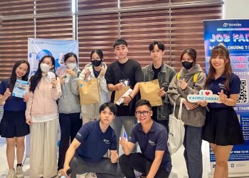 Kaopiz lan tỏa cơ hội nghề nghiệp tại DTU Job Fair