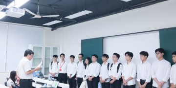 Từ cựu sinh viên Bách Khoa đến “Người truyền lửa”