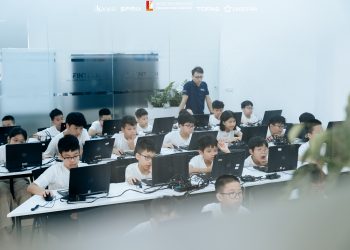 Hơn 300 thí sinh tranh tài tại chung kết kỳ thi lập trình quốc tế TOFAS