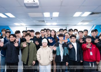 Từ giảng đường đến văn phòng: Kaopiz chào mừng sinh viên Phenikaa “ghé chơi”