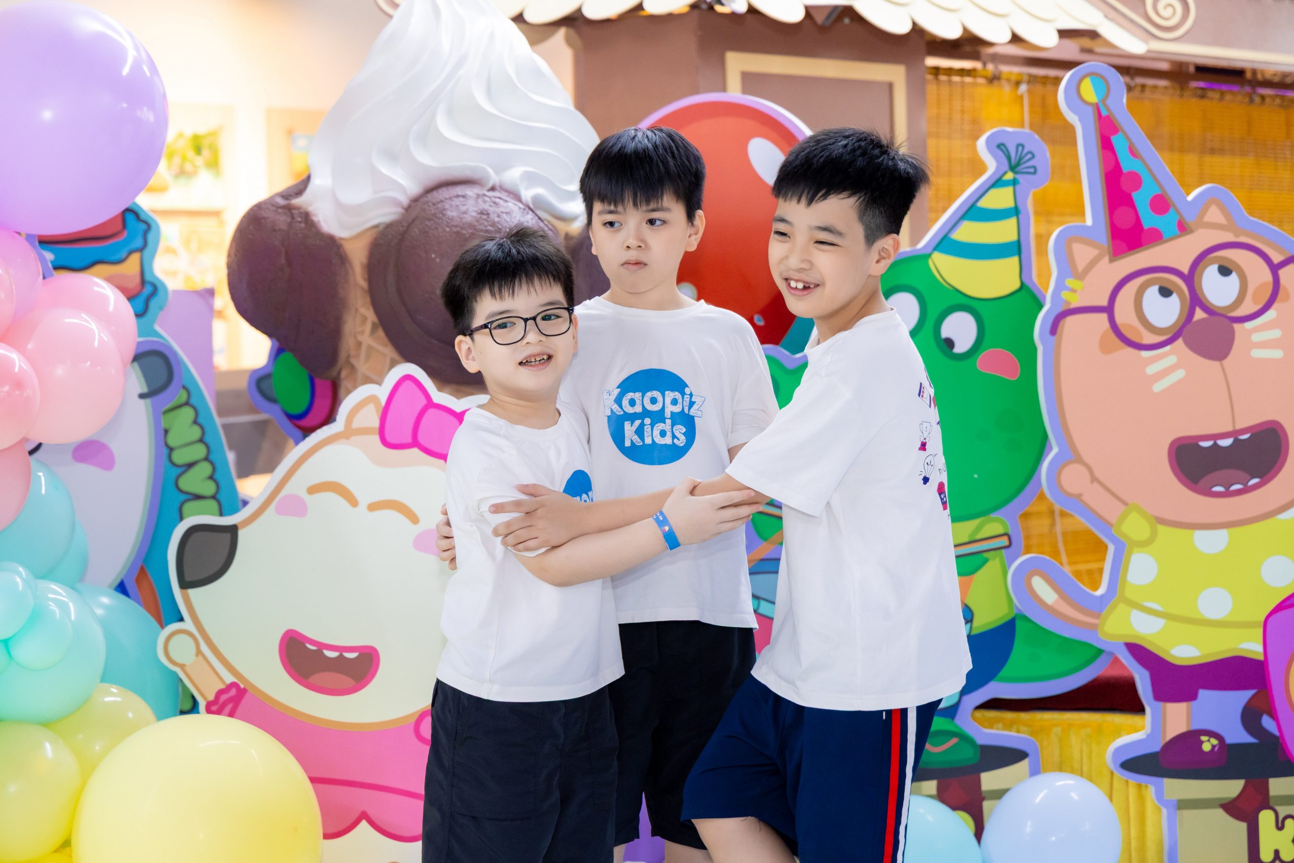 HUGH3768 scaled