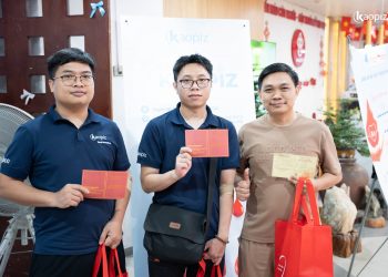 Mùa hè của những giọt hồng Kaopiz